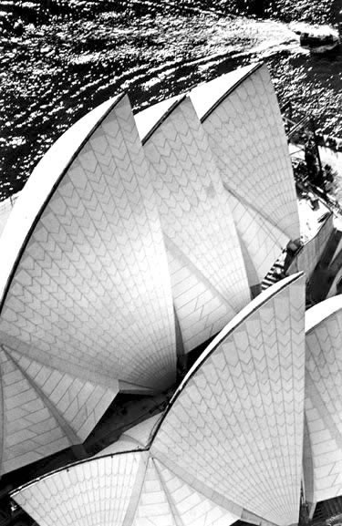 ﻿Sydney Opera House – 1967