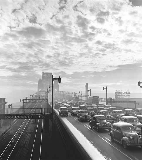 ﻿Sydney Harbour Bridge, 2 – 1947