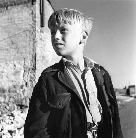 ﻿Surry Hills Boy 1 – 1948 
