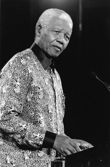 8. Nelson Mandela (at the lectern), University of Sydney, Sydney – 2000