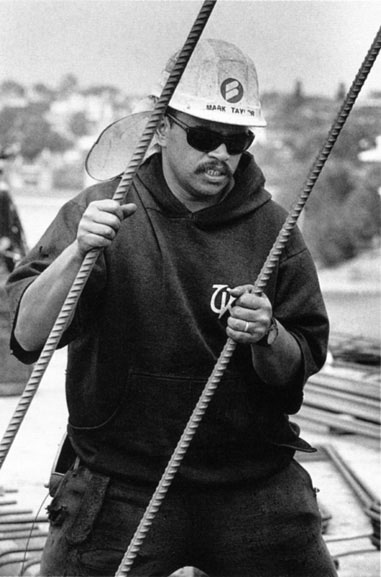 Work on western deck stay cable guide pipe – c.1993